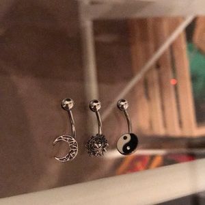 No longer available. Won’t let me delete listing